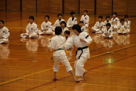 演武披露 大黒聡子拳士・大黒雅基拳士